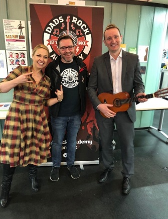 Gail Ross MSP and Fulton MacGregor MSP play the ukulele at Dads Rock, Edinburgh.